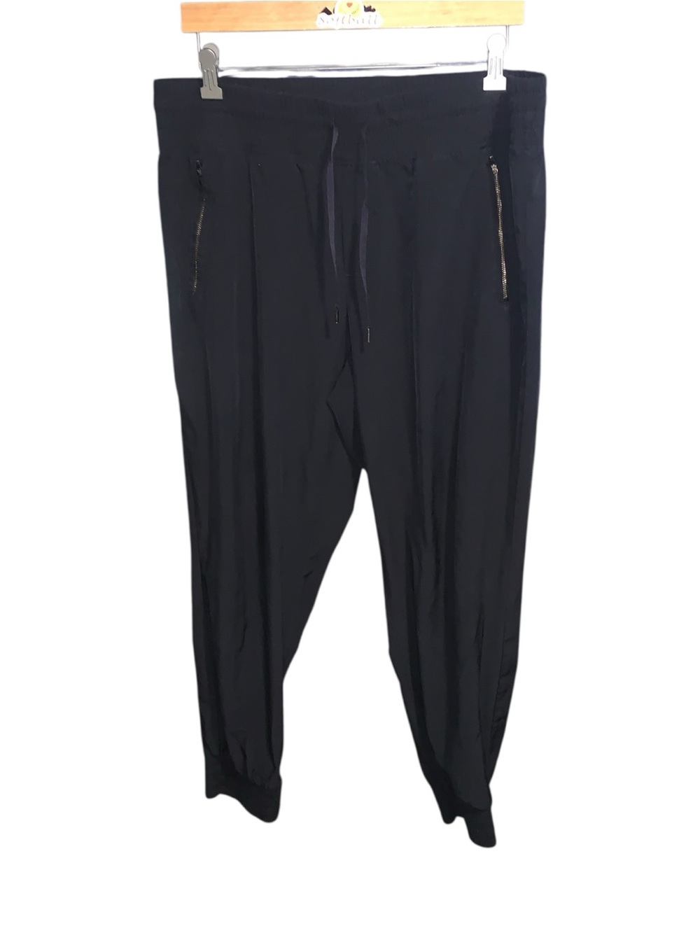 Danskin Black Jogger Sweatpants with Zip Pockets Athletic Lightweight